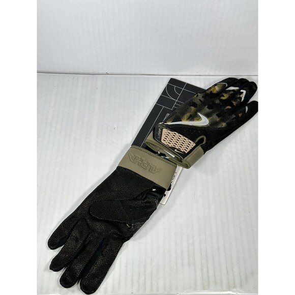 Size M Nike Alpha Varsity Adult Baseball Batting Gloves Pair Black/Camo NEW - Picture 3 of 4